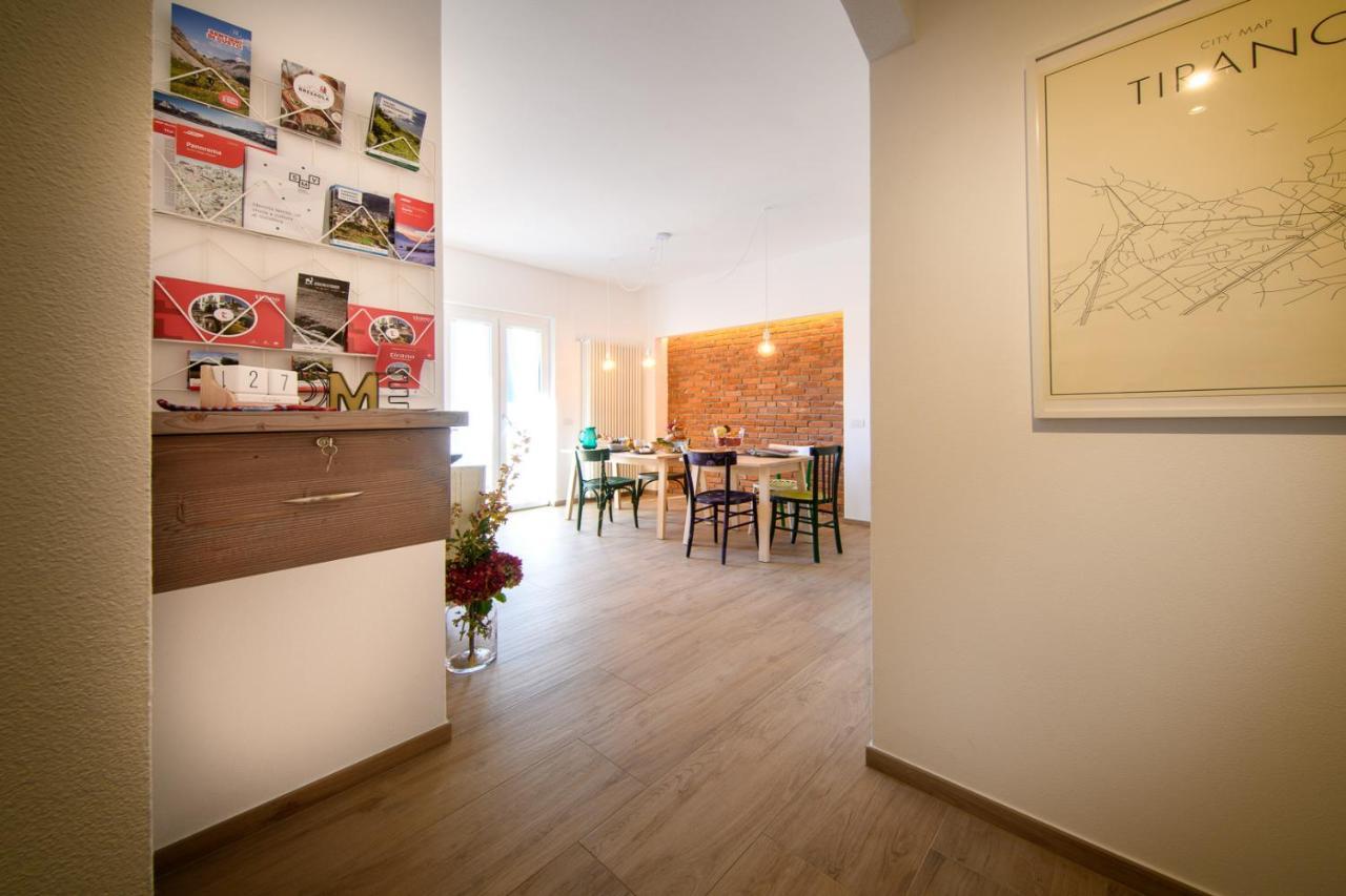 Alessia' S Home 蒂拉诺 外观 照片